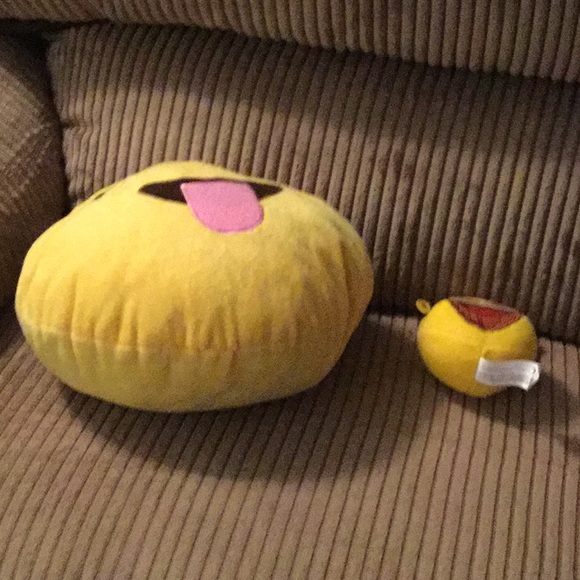 Burger King stuffy & funny face emoji stuffy . - Picture 3 of 3